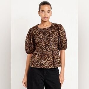 Old Navy Cheetah Print Puff Sleeve Tie Front Top